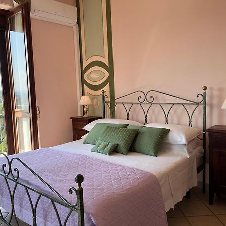 Belvedere Bike Hotel 몬타 외부 사진