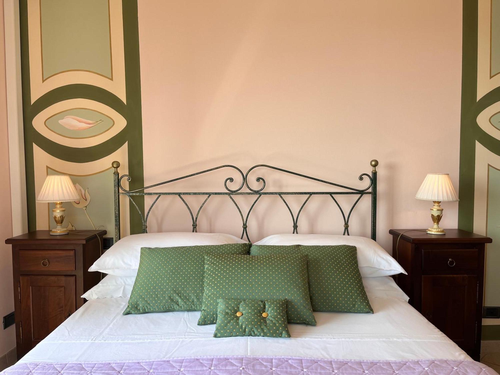 Belvedere Bike Hotel 몬타 외부 사진